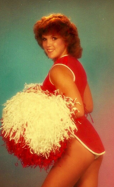The St Louis Cardinals Cheerleaders, the Big Red Line (1986